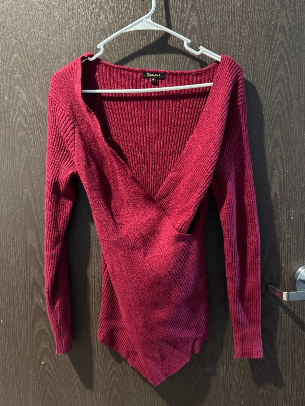 Attractive knit sweater top (XL), casual and stylish!